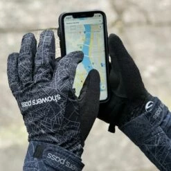 Showers Pass Crosspoint Waterproof Windproof Gloves - Ladies -RED PADDLE CO. Sales gloves 1 with map 1