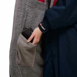 Red Original Pro Changing EVO Jacket - Long Sleeve - Navy 22 Red Original Pro Changing EVO Jacket - Long Sleeve - Navy -RED PADDLE CO. Sales red original evo navy changing robe 2022 inside kit pocket