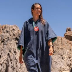 Red Original Quick Dry Change Robe - Navy - Large -RED PADDLE CO. Sales red original quick dry change robe navy beach